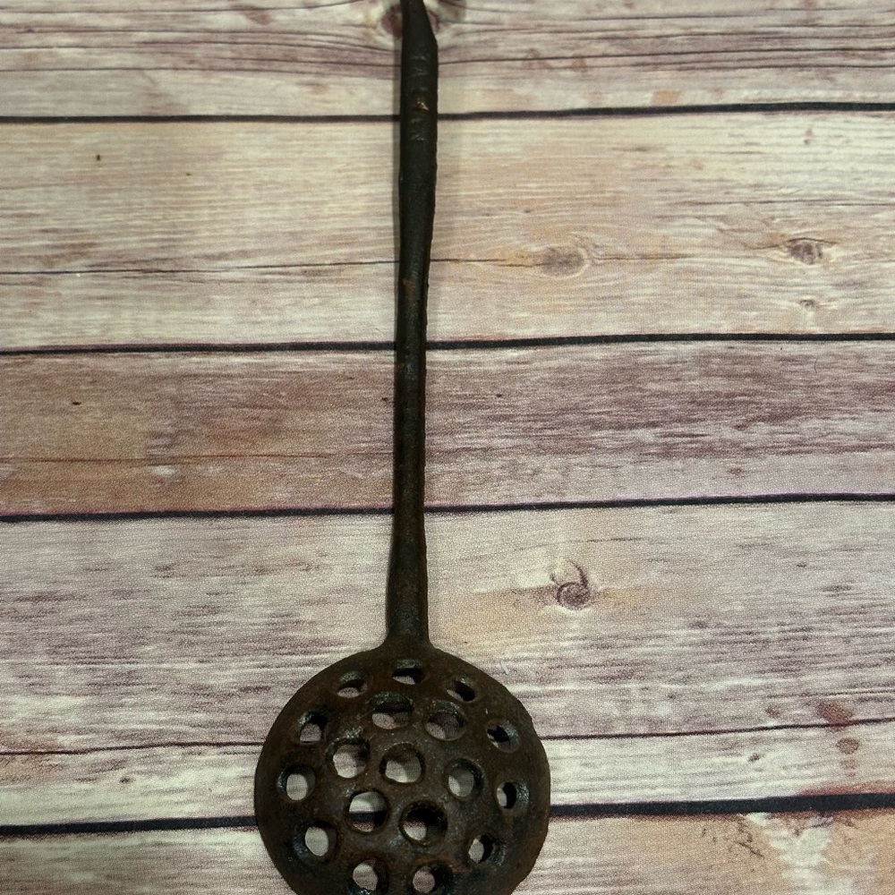Vintage Metal Ladle - Picture 6 of 6